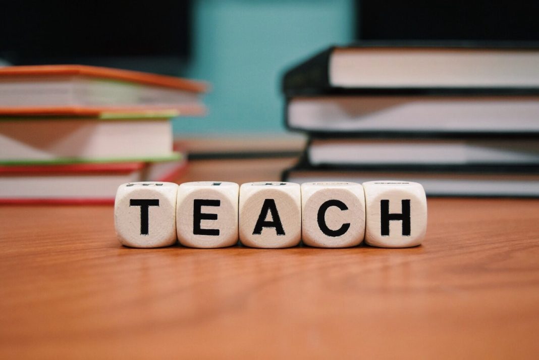 Pendidikan Anak Tanggung Jawab Siapa?