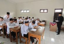 Siap Menjadi Pendidik, Santri Darusy Syahadah Mengikuti Program Praktik Mengajar Siap Menjadi Pendidik, Santri Darusy Syahadah Mengikuti Program Praktik Mengajar