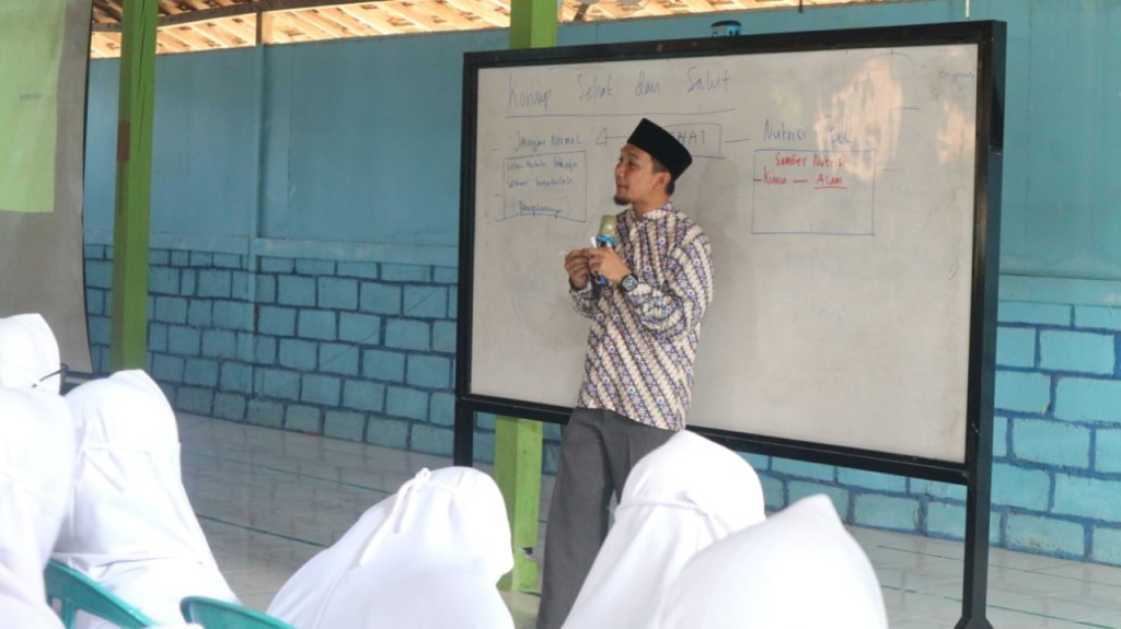 Dauroh dan Pembekalan Santriwati Kelas Akhir Tahun 2022/2023 Telah Dimulai