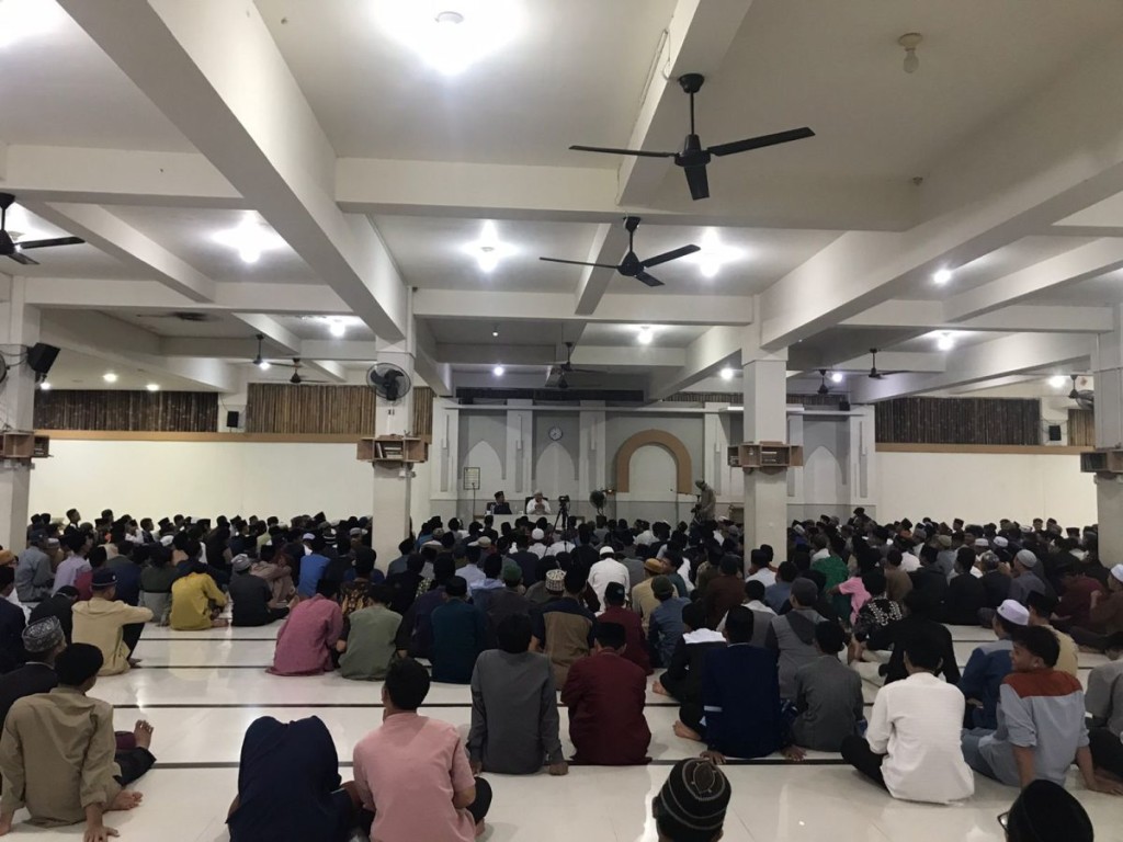 "Menjadi Santri Hebat", Kajian Bersama Ustadz Zulkifli Muhammad Ali, Lc., M.A. 