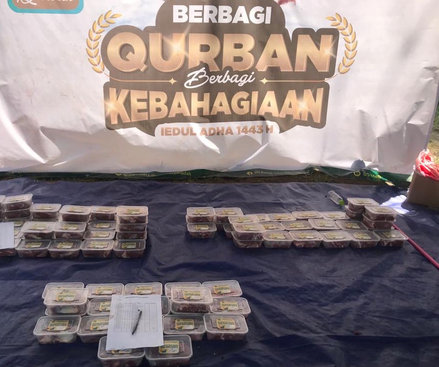 Rayakan Idul Adha DS Distribusikan Daging Kurban Untuk Warga