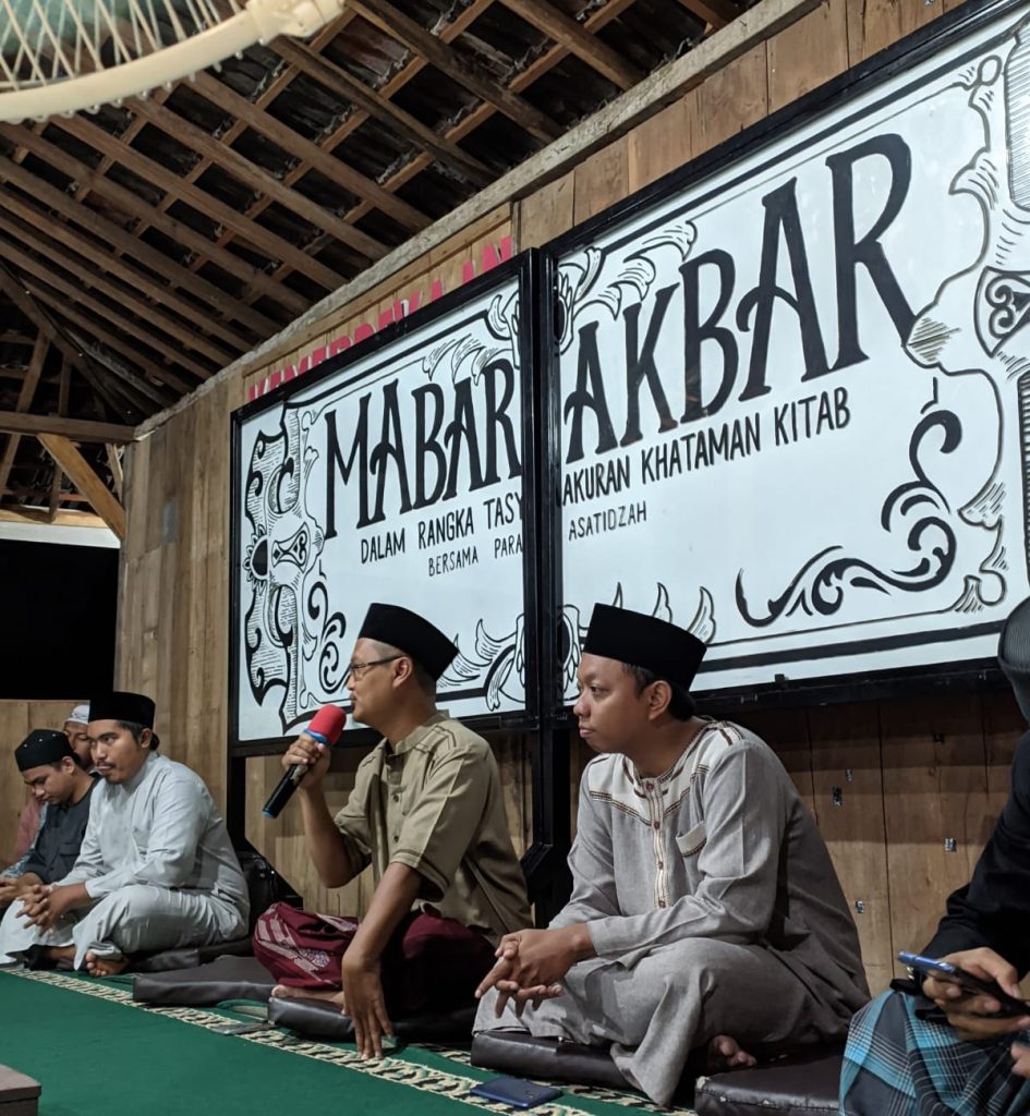 "Makan Bareng" Santri STI Seusai Khataman