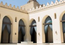 Potret Pesantren dan Sumbangsihnya Untuk Islam Potret Pesantren dan Sumbangsihnya Untuk Islam