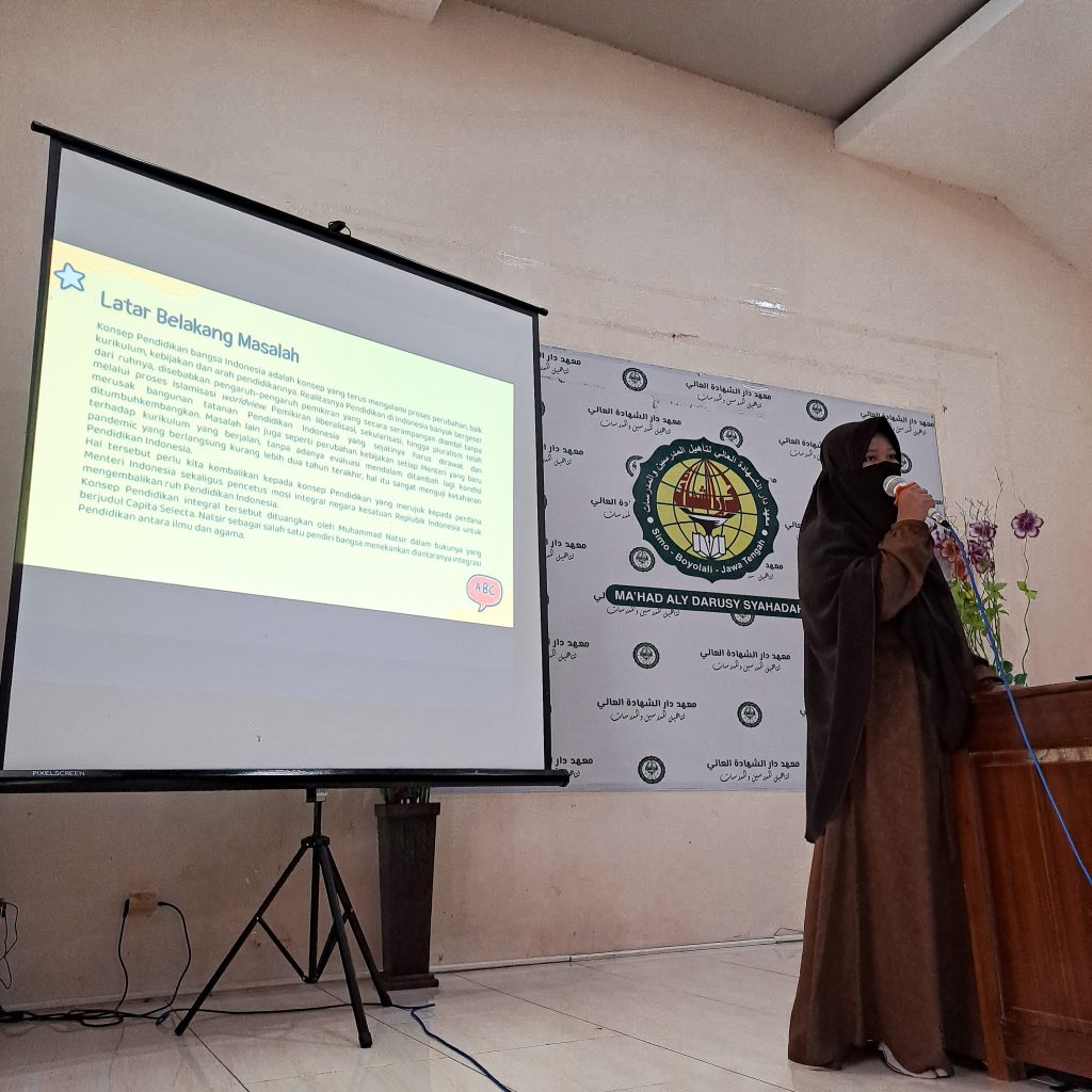 Simulasi Review Artikel Jurnal Ilmiah
