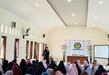 Tasyji’ Al-Lughah Al-Arabiyyah Bersama Ustadzah Soraya Khairunnisa Halim Tasyji’ Al-Lughah Al-Arabiyyah Bersama Ustadzah Soraya Khairunnisa Halim