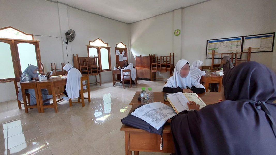 Ujian Lisan Tahfizh dan Tahsin Darusy Syahadah Putri