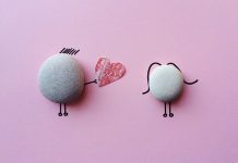 Viralisasi Kemunkaran di Balik Valentine Day Viralisasi Kemunkaran di Balik Valentine Day
