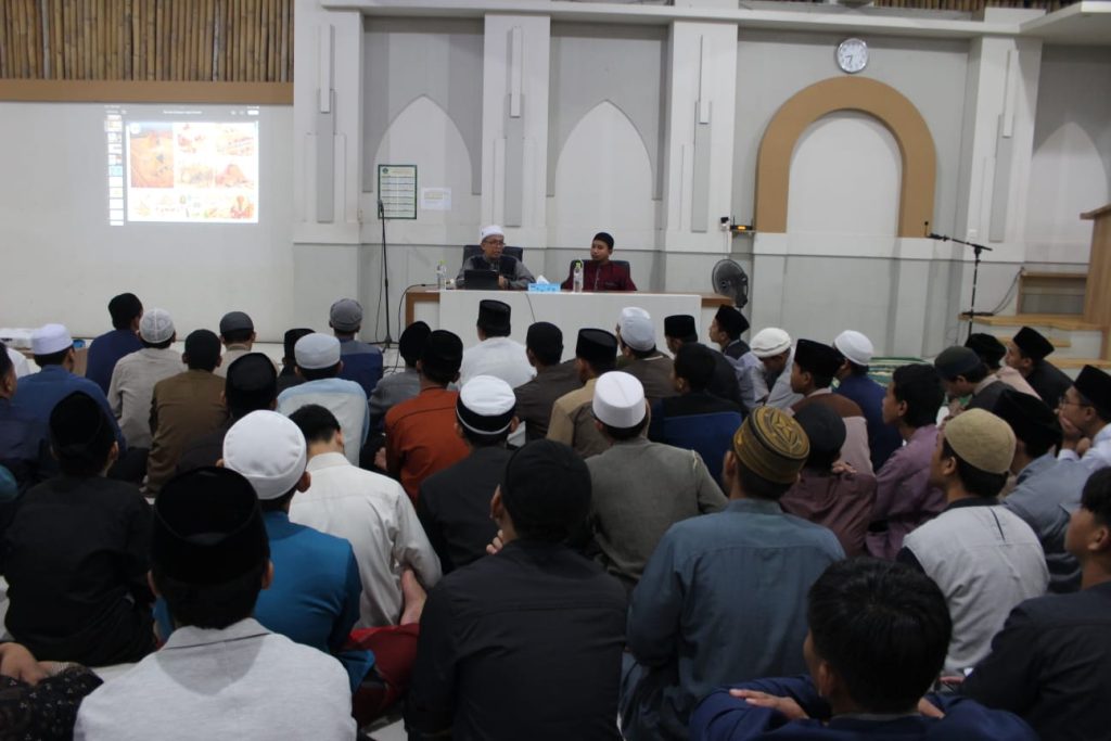 Menapaki Tilas Perjalanan Nabi dan Rasul Bersama Ustadz Abu Fatiah
