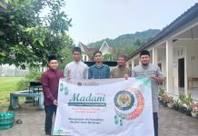 Mahasantri DS Terjun Berdakwah Melalui Program MADANI Program MADANI (Semarak Dakwah Mahasantri) Darusy Syahadah