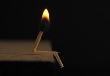 Khutbah Jum’at: Menjauhi Sifat Putus Asa Khutbah Jum'at: Menjauhi Sifat Putus Asa