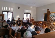 Santri Kelas 1 IKM dan 1 KMI Rutin Ikuti Kegiatan Muhadharah Santri Kelas 1 IKM dan 1 KMI Rutin Ikuti Kegiatan Muhadharah