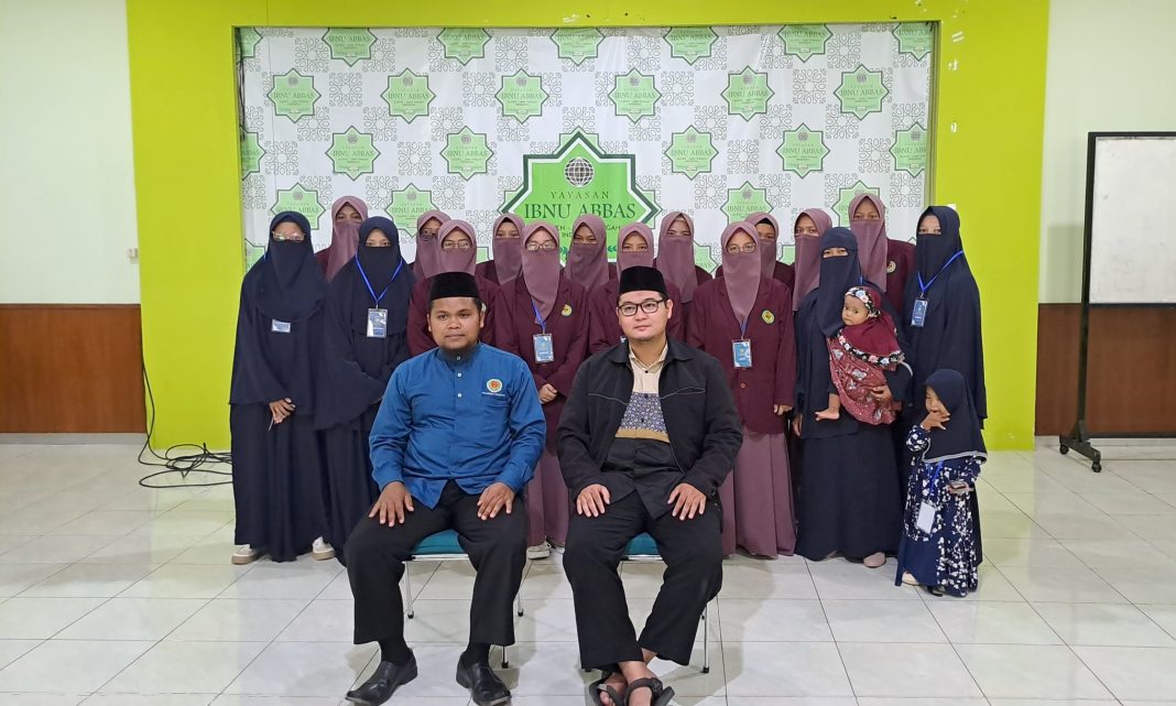 Mahasantri MADS Putri Lakukan Studi Banding Di Ponpes Ibnu Abbas