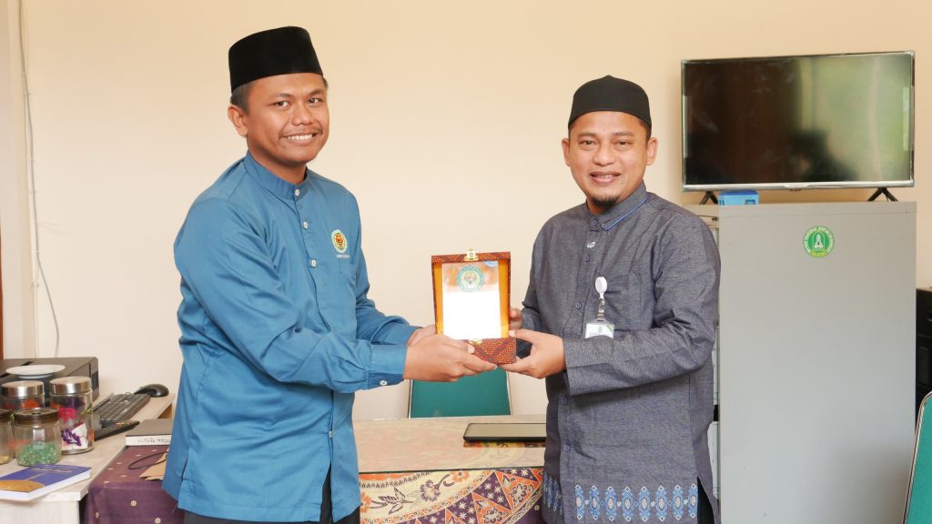 Studi Banding MADS Putra ke Ma'had Tahfidzul Qur'an As-Surkati