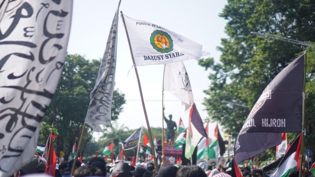 Santri Darusy Syahadah Turut Meriahkan Aksi Bela Palestina