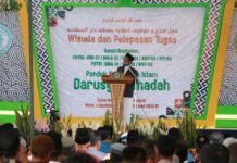 Wisuda Santri Darusy Syahadah: Siap Bersinergi Dengan Umat Wisuda Santri Darusy Syahadah: Siap Bersinergi Dengan Umat