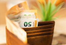 Bolehkah Zakat Fithri Dikeluarkan dalam Bentuk Uang? Simak Penjelasannya!