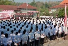 Pesantren Darusy Syahadah Gelar Upacara HUT RI ke-80 dengan Khidmat