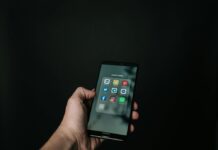 Hijrah Digital: Menjaga Iman di Era Media Sosial